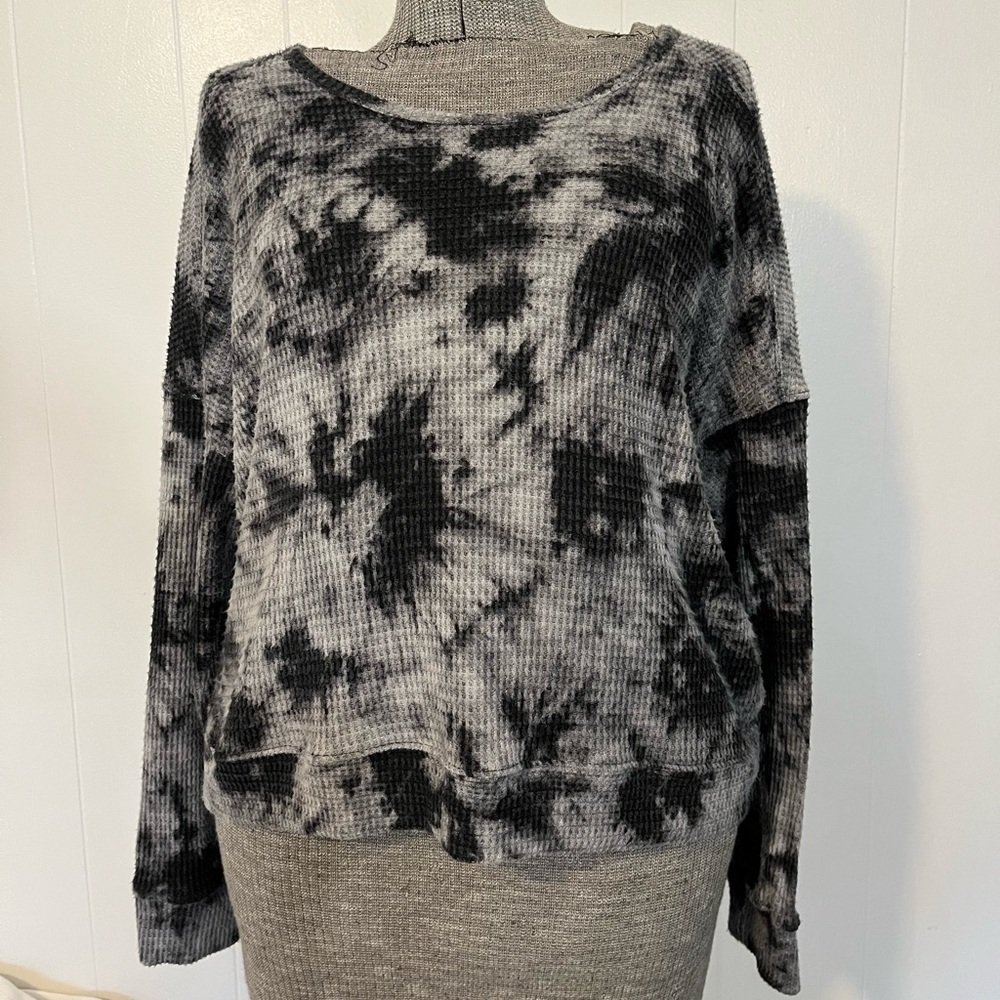 Cloud Chaser Tie Dye Shirt Thermal Yoga Fitness Shirt Open Back Size Small